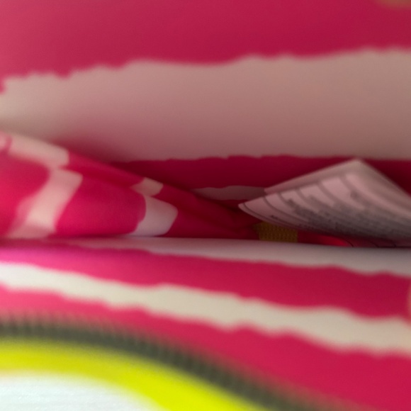 New Lug Pink Crossbody w/ Tote Handles, & Double Zipper Crossbody & Heart Pouch - Picture 16 of 16